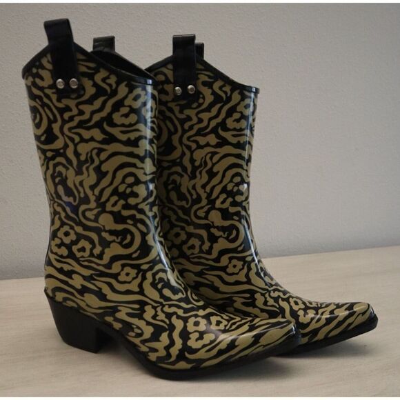 Nomad Women's Sz 6 Black/Tan Animal Print Yippy Pointy Toe Rubber Rain Boots - Picture 1 of 8